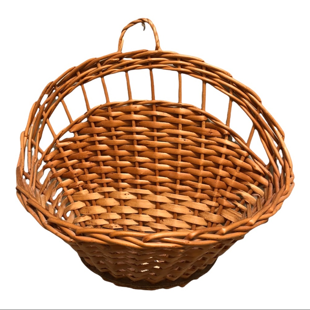 Wicker wall basket boho approximately 11.5x8.5